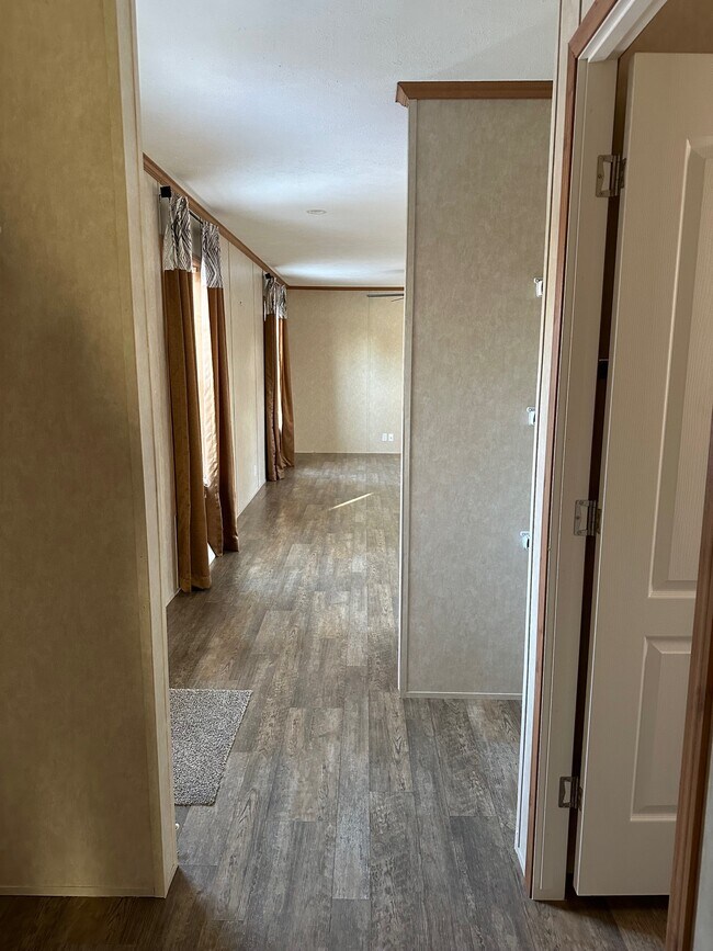 Foto del edificio - 213 Halfmoon Cir