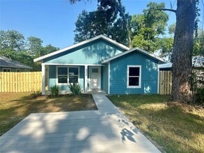 Building Photo - 15506 NW 134th Terrace