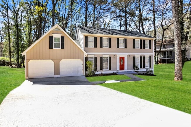 Foto del edificio - 4801 Fieldgreen Dr
