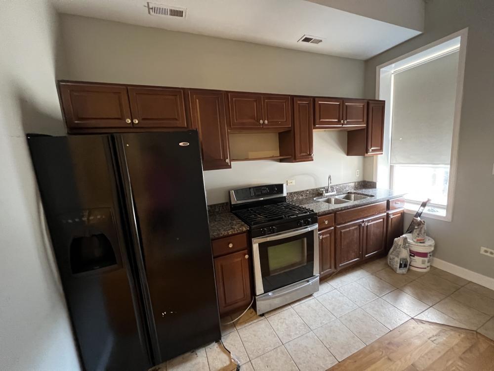 Primary Photo - 3 bedroom in Chicago IL 60622