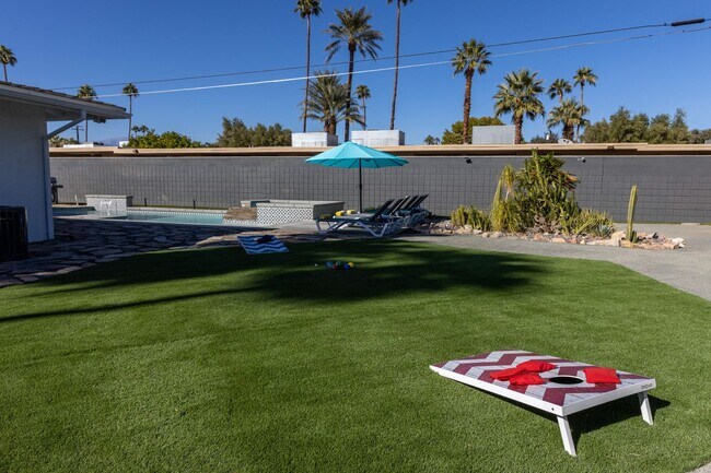 Building Photo - Desert Xscape - Pool, Jacuzzi, and Pet Friendly! (Monthly Only - No Long Term)