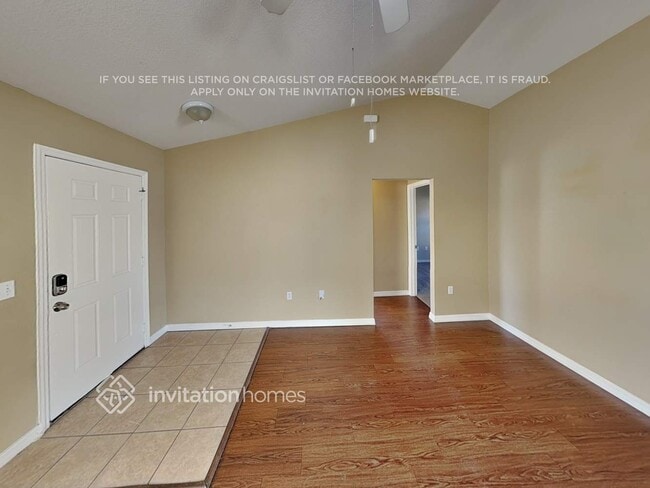 Building Photo - 599 Koala Dr