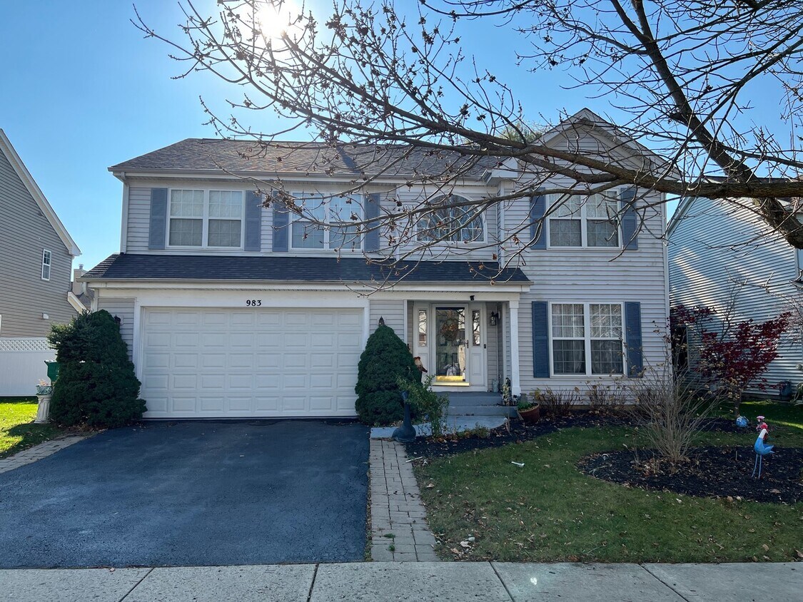 Primary Photo - 983 Highgate Ln
