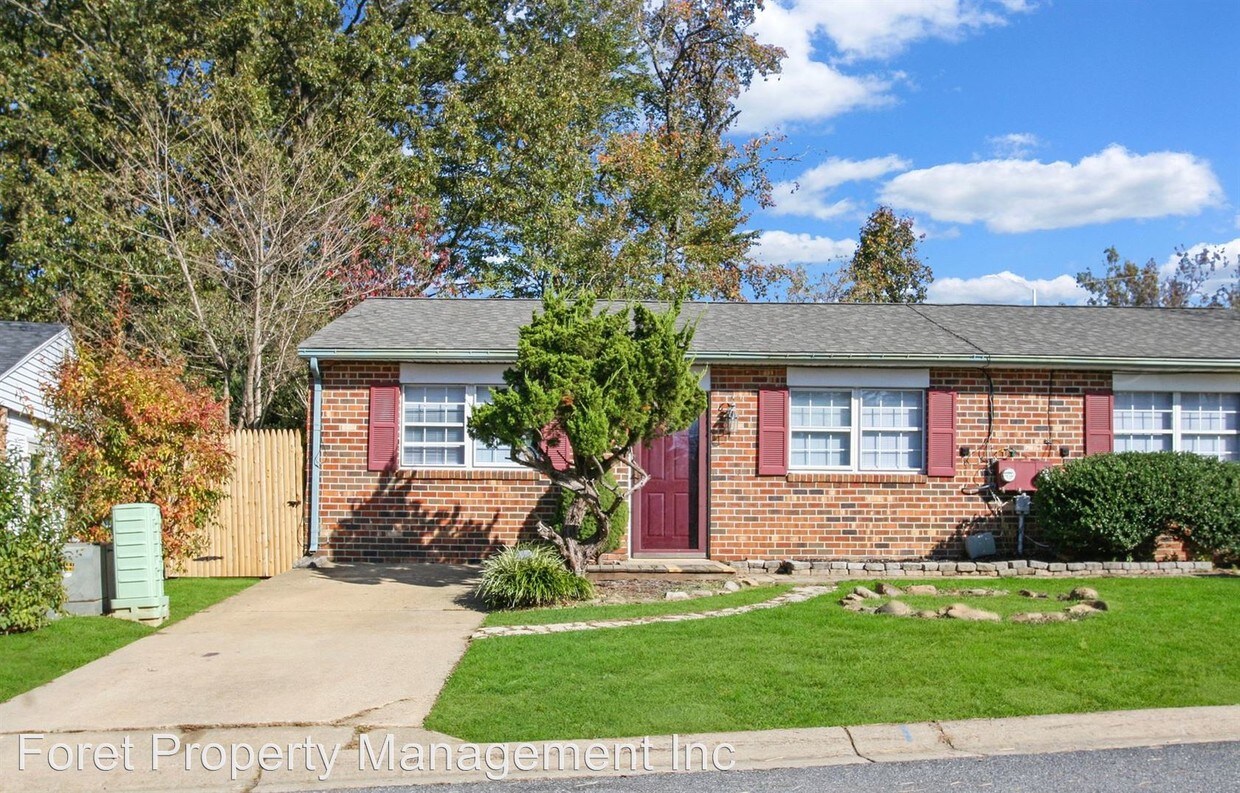 Primary Photo - 3 br, 1 bath House - 56 Verdi Circle