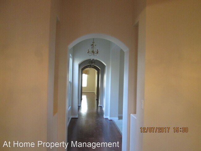 Foto del edificio - 4 br, 2 bath House - 11317 Rotherfield Place