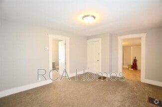 Building Photo - 1011 Dreier Pl