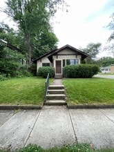 Building Photo - 499 Littleton St
