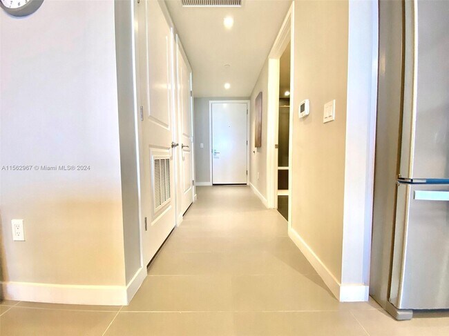 Foto del edificio - 1600 NE 1st Ave