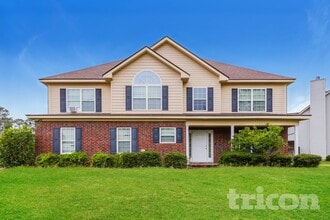 Building Photo - 6039 Reynolds Cir