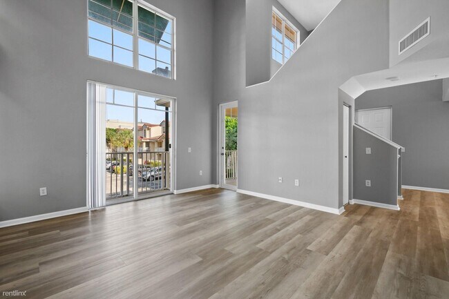 Foto del edificio - 3 br, 3 bath House - 4822 Chancellor Dr Ap...