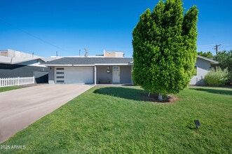 Building Photo - 2037 N 71st St
