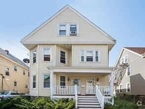 Building Photo - 47 Gardena St