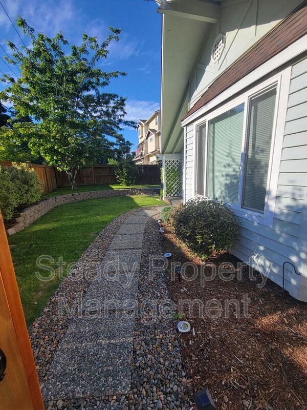 Foto del edificio - 8426 116th Ave SE