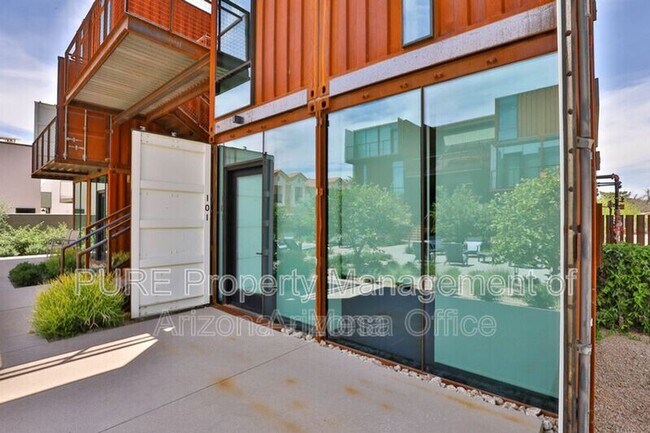 Building Photo - 1436 S Terrace Rd