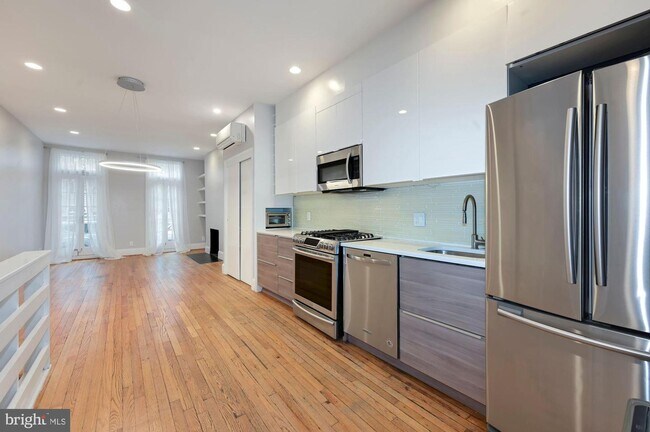 Foto del edificio - 3416 N St NW