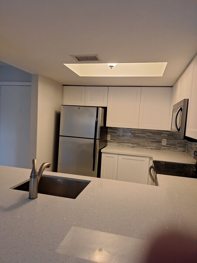 Foto del edificio - 401 SE 10th St