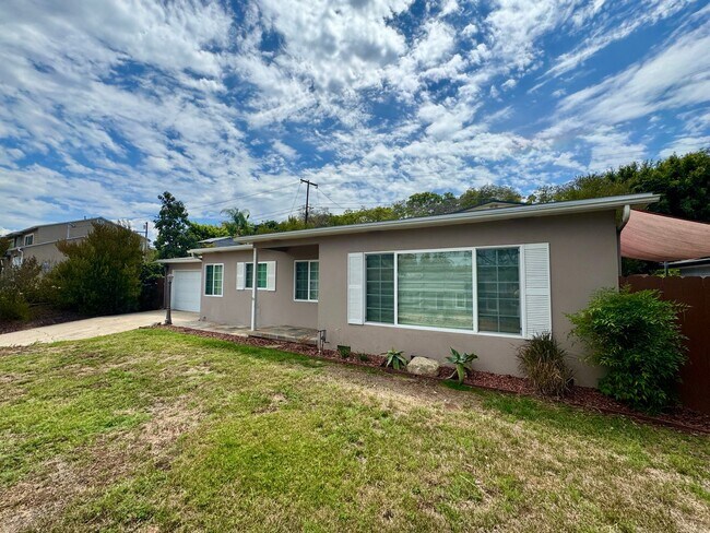 Foto del edificio - 8829 Greenview Pl