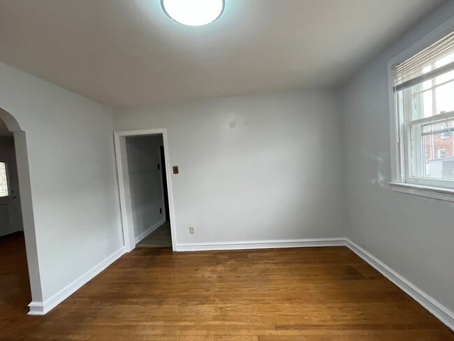 Photo - 1814 Napfle Ave House