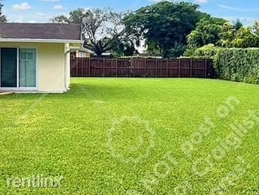 Building Photo - 4 br, 3 bath House - 12300 SW 109th Ave