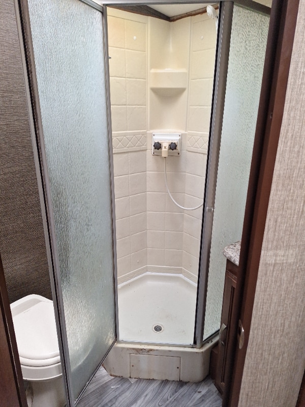 Photo - 1455 N Ronald Reagan Blvd House