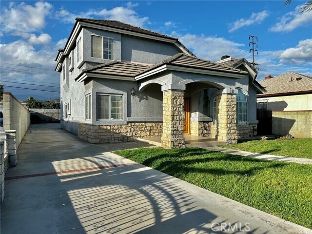 Foto del edificio - 111 Hovey Ave
