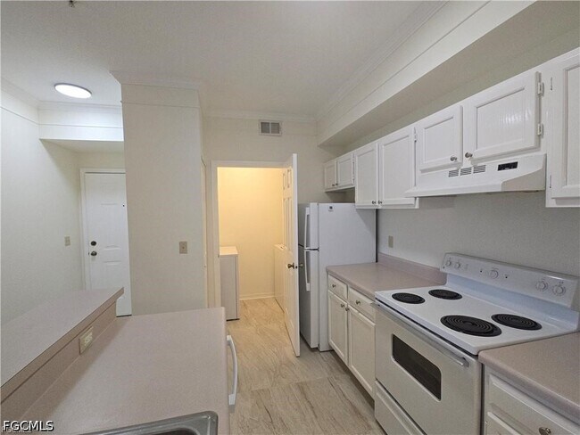 Foto del edificio - 11500 Villa Grand
