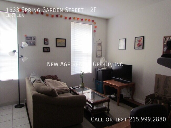 Foto del edificio - 1533 Spring Garden St