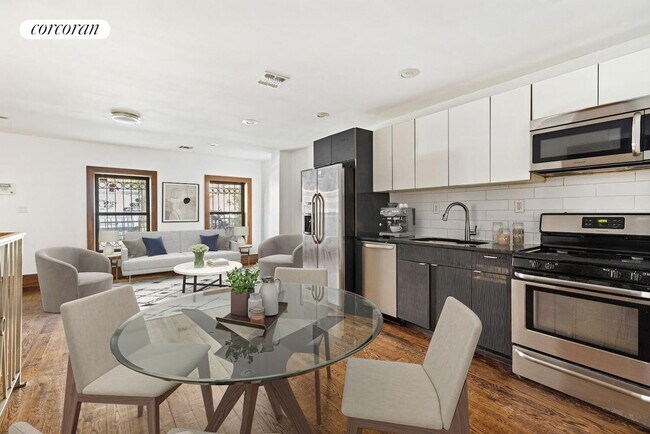 Foto del edificio - 620 Monroe St