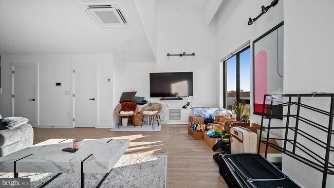 Foto del edificio - 1306 N Front St