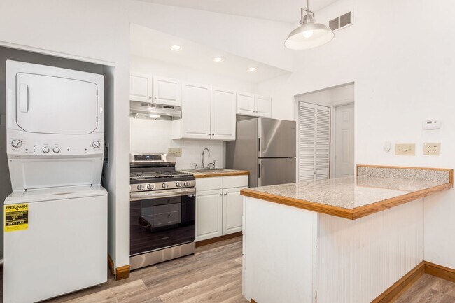 Foto del edificio - 981 Highland St