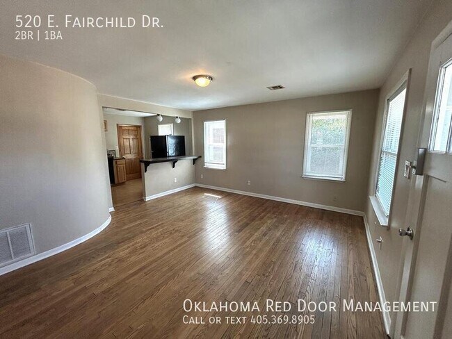 Foto del edificio - 520 E Fairchild Dr