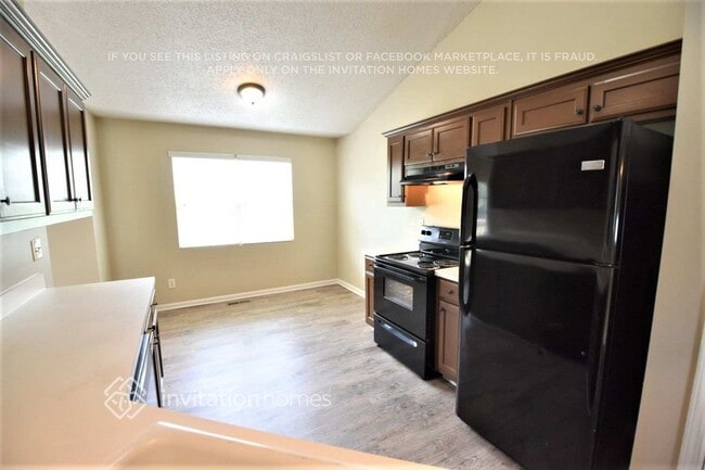 Foto del edificio - 176 Ashland Creek Ct