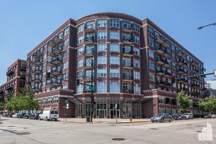 Primary Photo - 1000 W Adams St