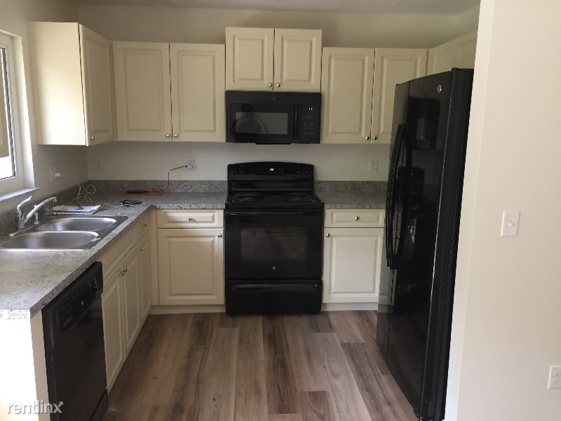 Building Photo - 4 br, 2 bath House - 612 64th Ave E