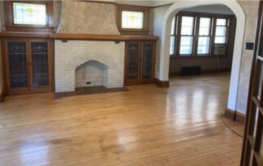 Primary Photo - 3151 S Mabbett Ave