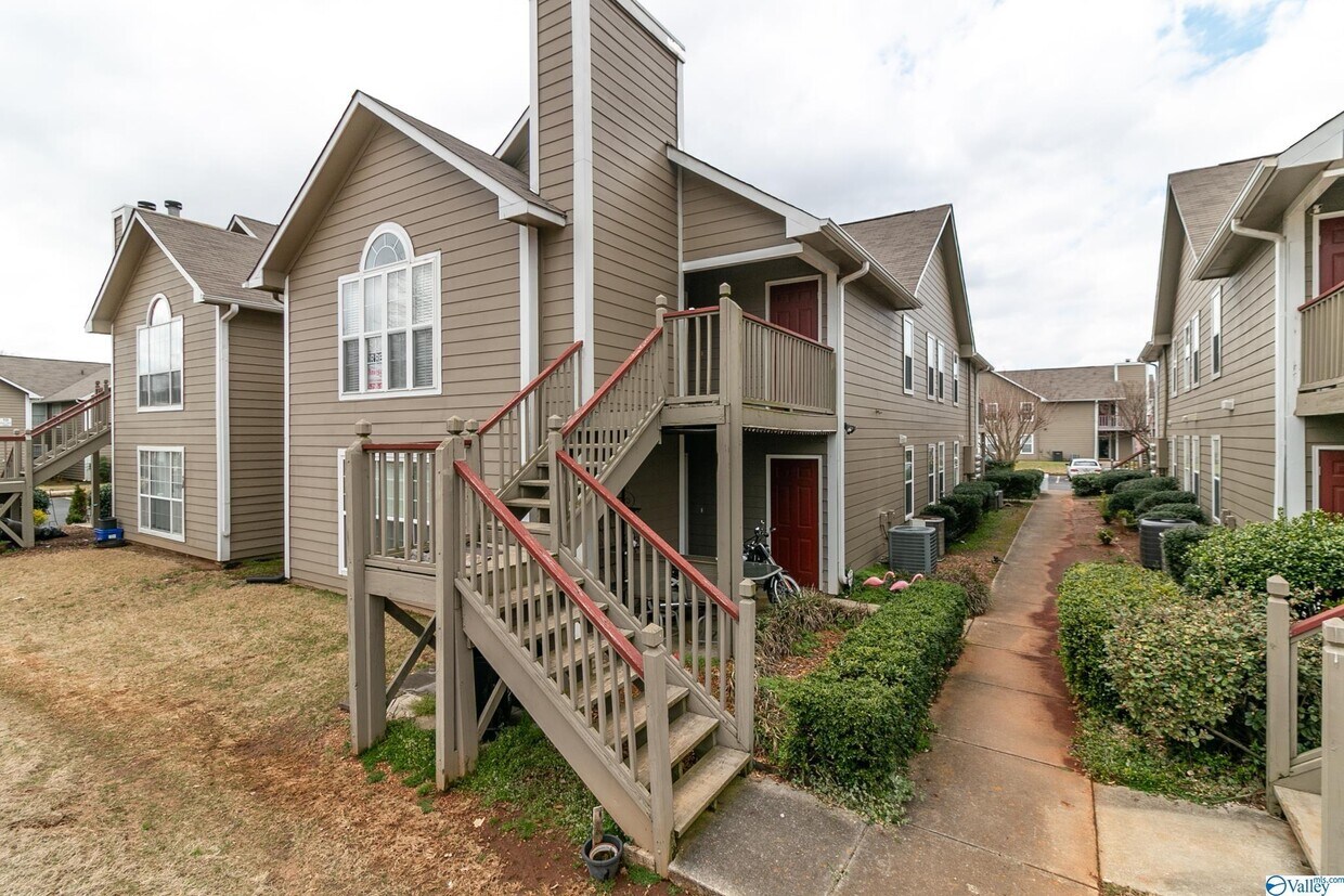 254 Waters Edge Ln Unit 254, Madison, AL 35758 Condo for Rent in
