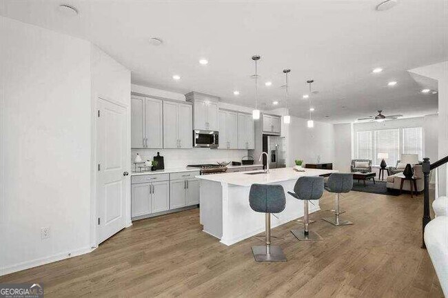 Building Photo - 1556 Dansfield Trl
