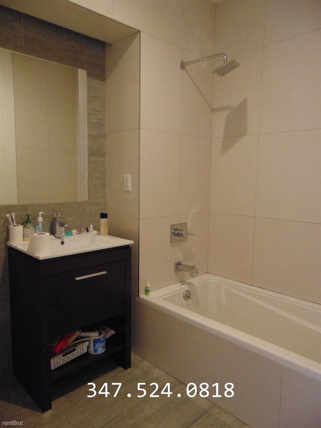 Foto del edificio - 2 br, 1 bath  - 105 Leonard St
