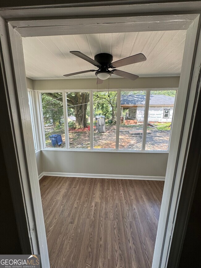 Building Photo - 1537 Orlando St SW