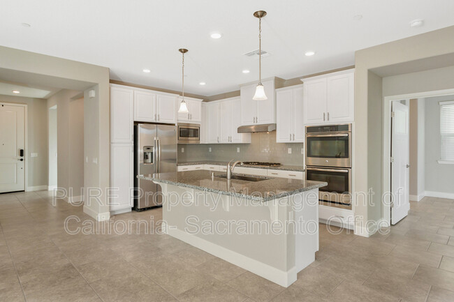 Building Photo - 6055 Hot Springs Dr