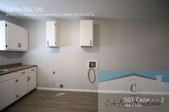 Foto del edificio - 501 Cash -