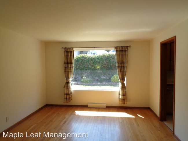 Foto del edificio - 3929 Woodland Park Ave N