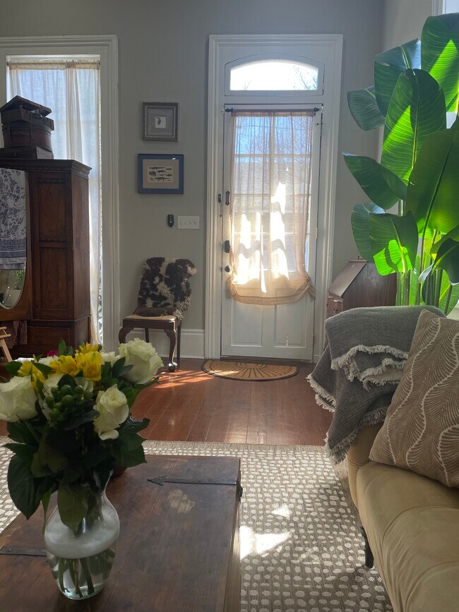 Foto del edificio - 2123 N Villere St