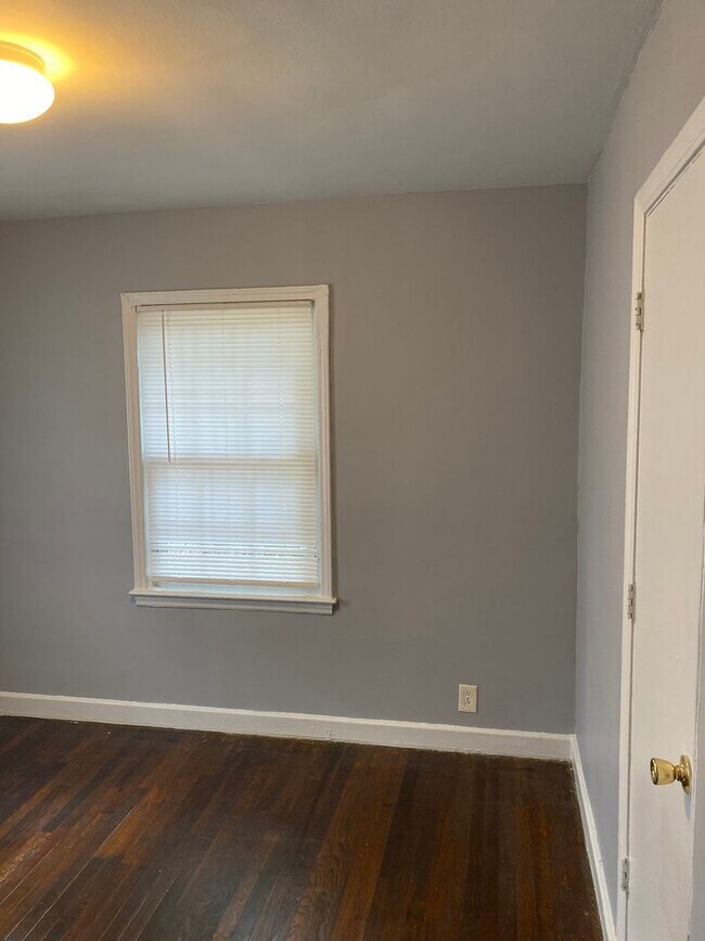 Foto del edificio - Cozy 2-Bedroom 1-Bath in Charlotte
