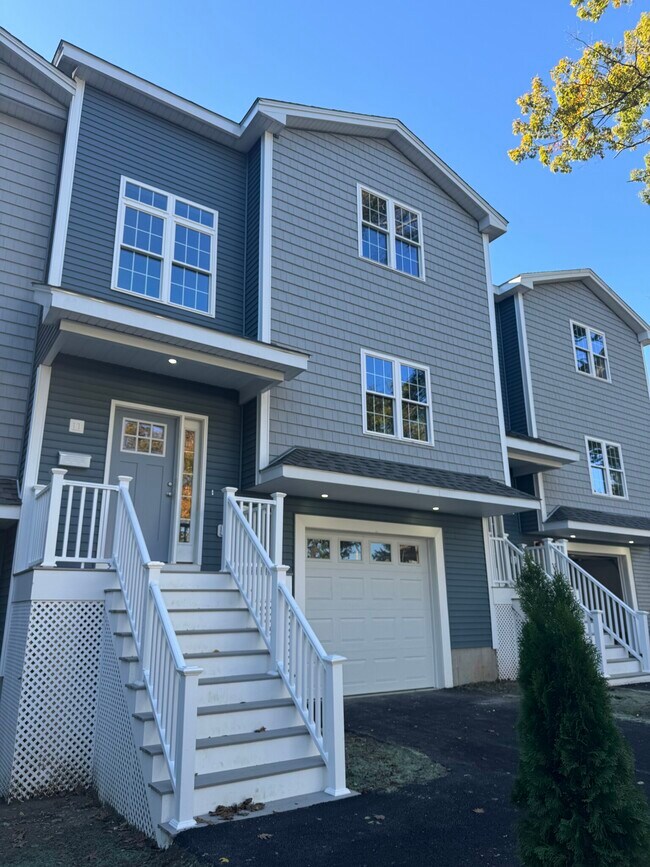 Foto del edificio - 8 Elton St