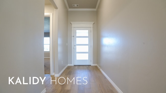 Building Photo - 12500 Elba Dr