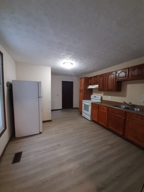 Foto del edificio - 822 Greenwood Ave