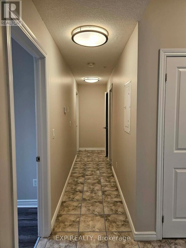 Photo du bâtiment - 5 Rittenhouse Rd