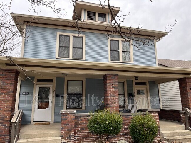 Foto del edificio - 2538 N Talbott St