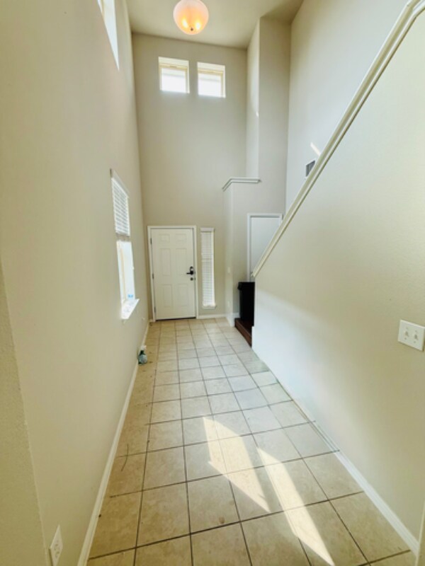Foto del edificio - 400 Eagle Brook Ln